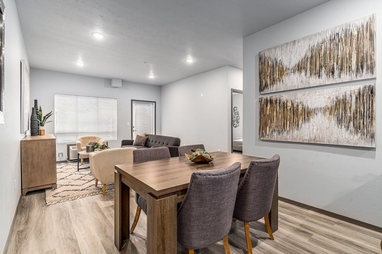 River City Apartments - Photo 3 of 18
