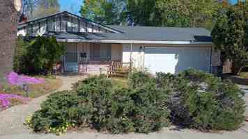 featured image of 194 Wedgewood Ave