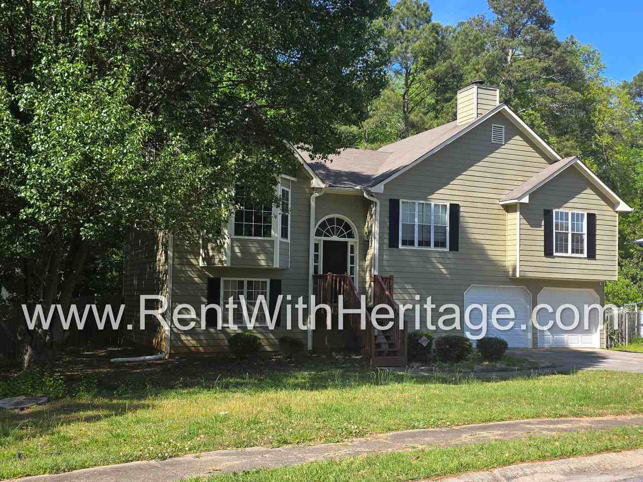 4462 Wesley Way - Photo 3 of 39