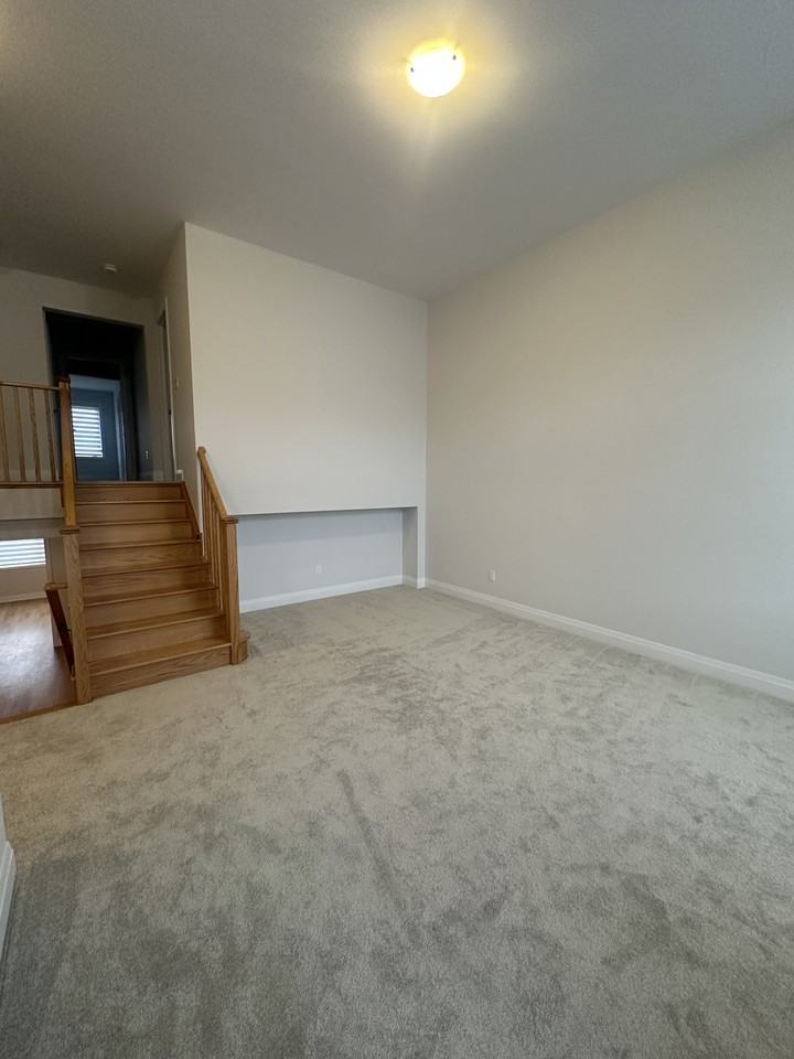 904 Knights Lane - Photo 5 of 14