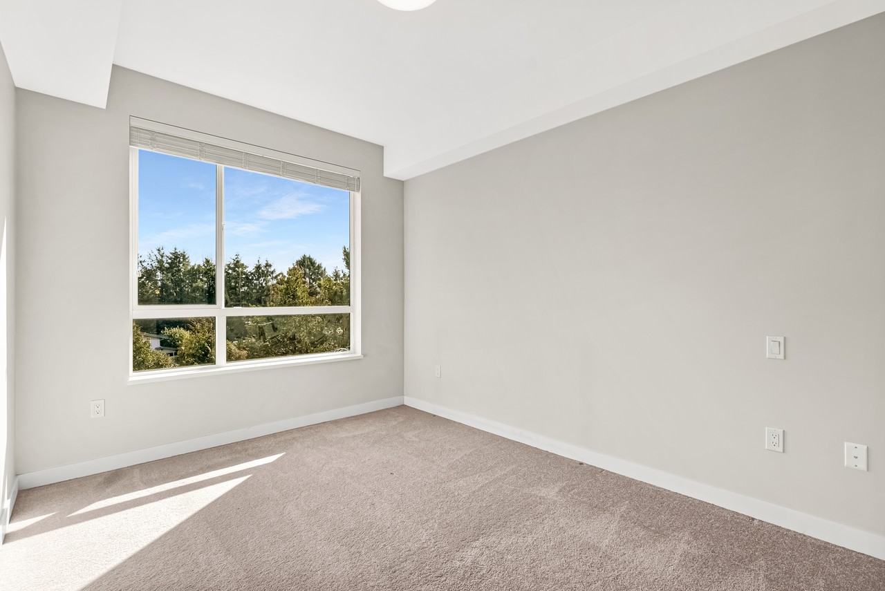 23100 Garripie Avenue #302 - Photo 6 of 15