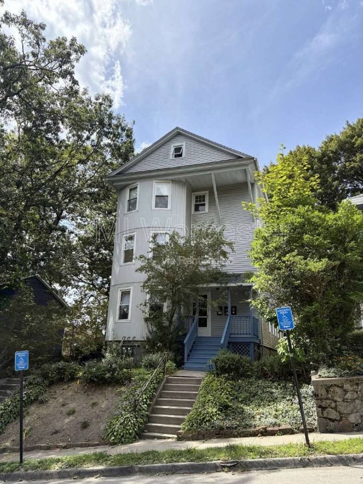 11 Olga Ave