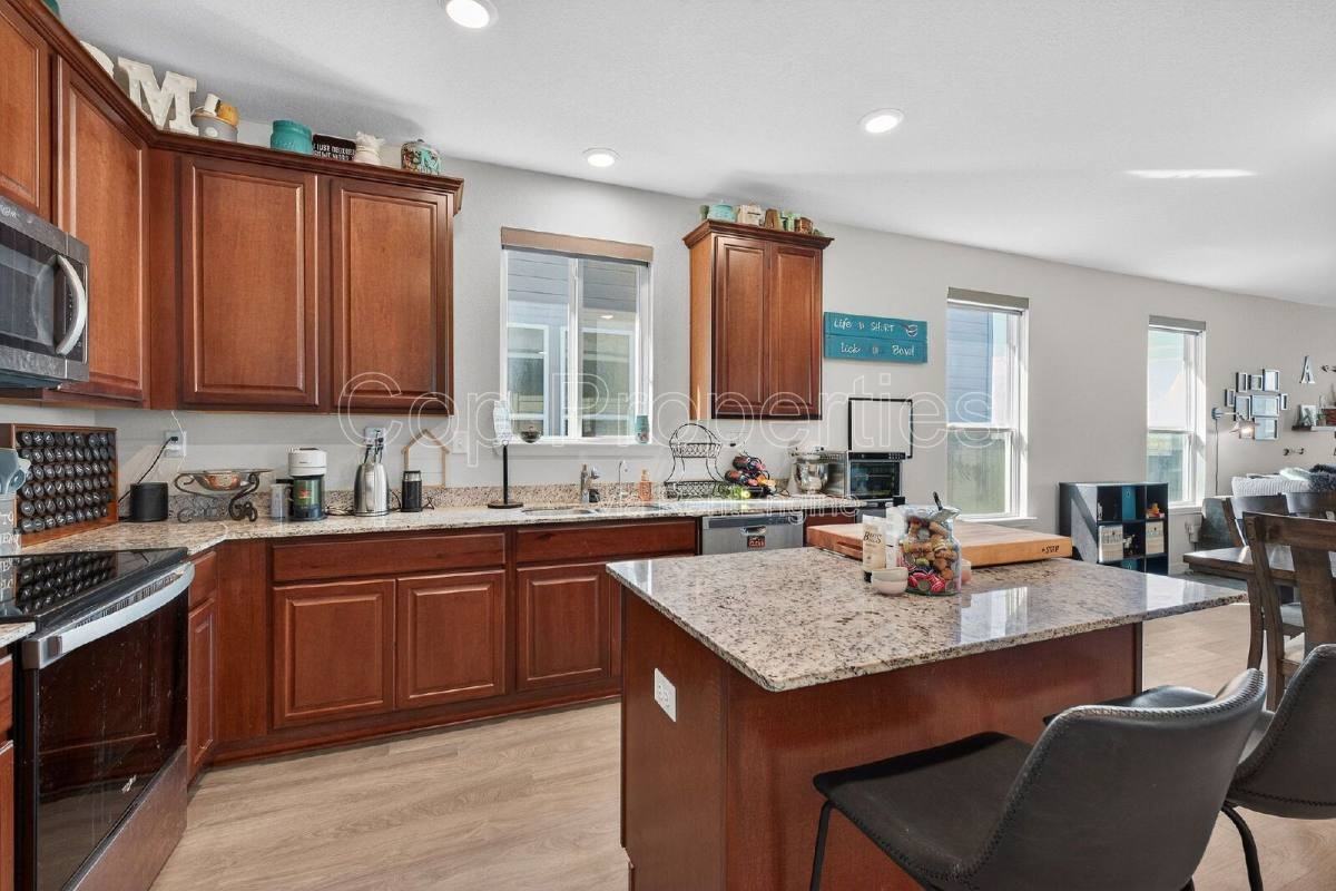 7001 Lions Park - Photo 5 of 10
