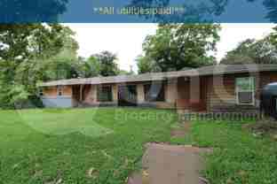 17 Macarthur Dr #B - Photo 1 of 1