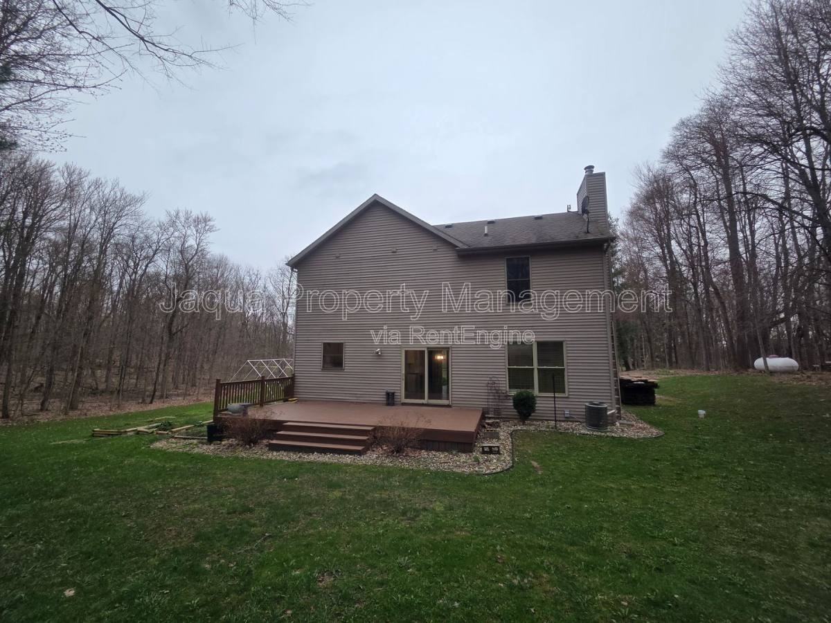 13919 Coveney Rd - Photo 2 of 9