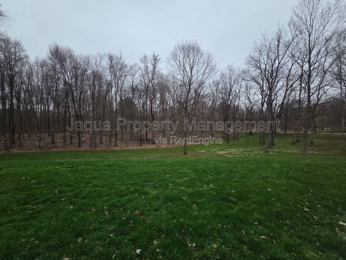 13919 Coveney Rd - Photo 3 of 9