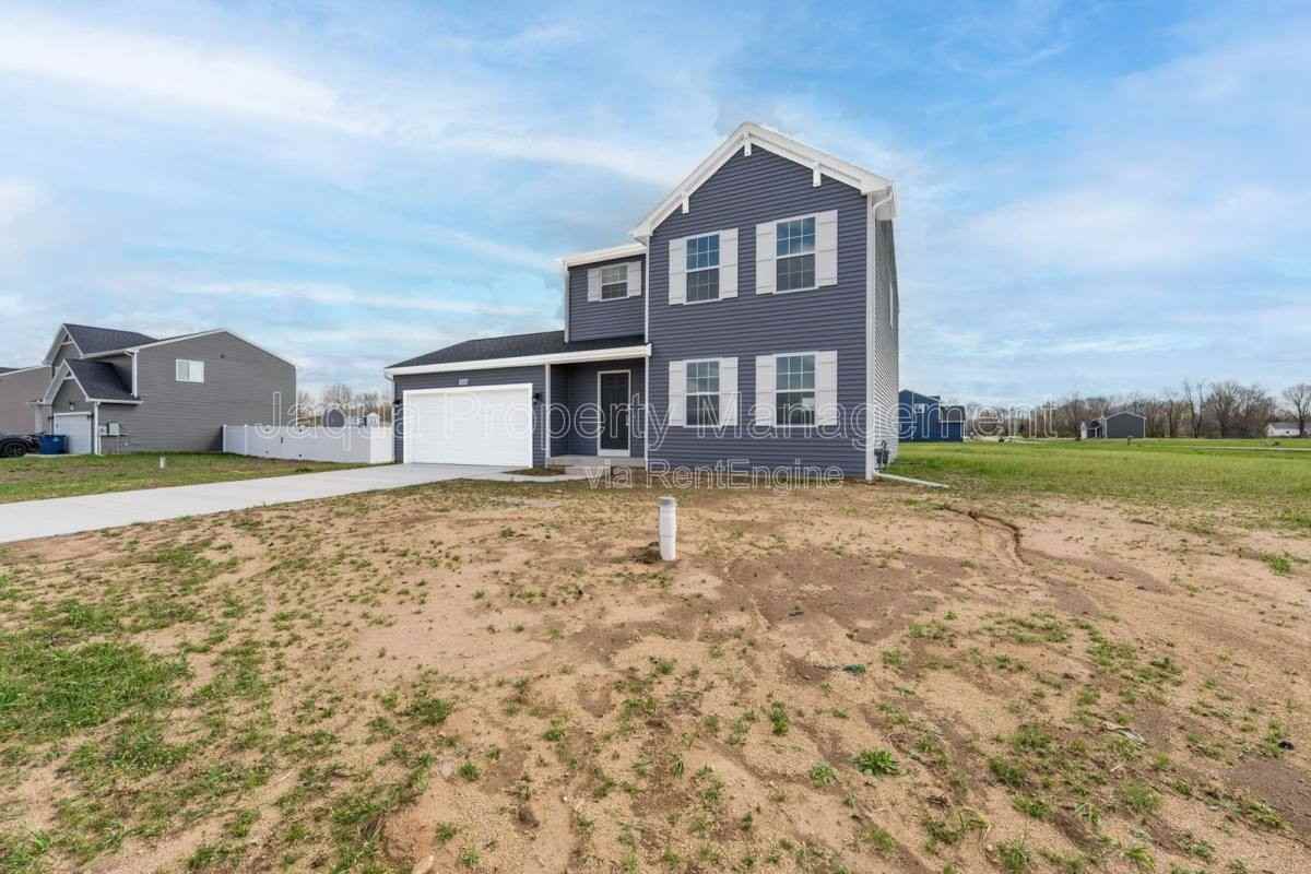 25245 Vargas Ln - Photo 2 of 9