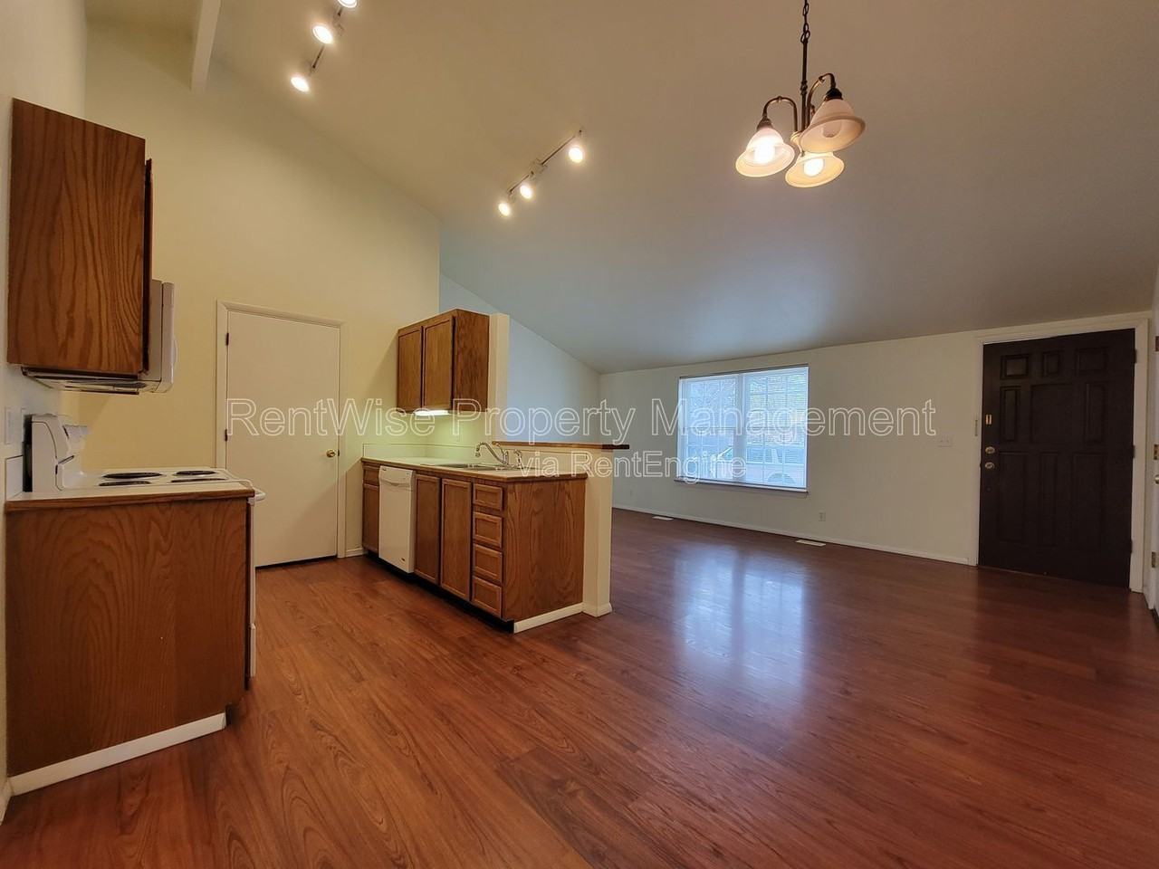 3950 N Cambria Way - Photo 4 of 14