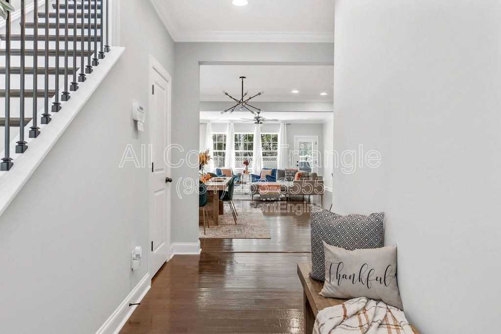 504 Flip Trl - Photo 4 of 48