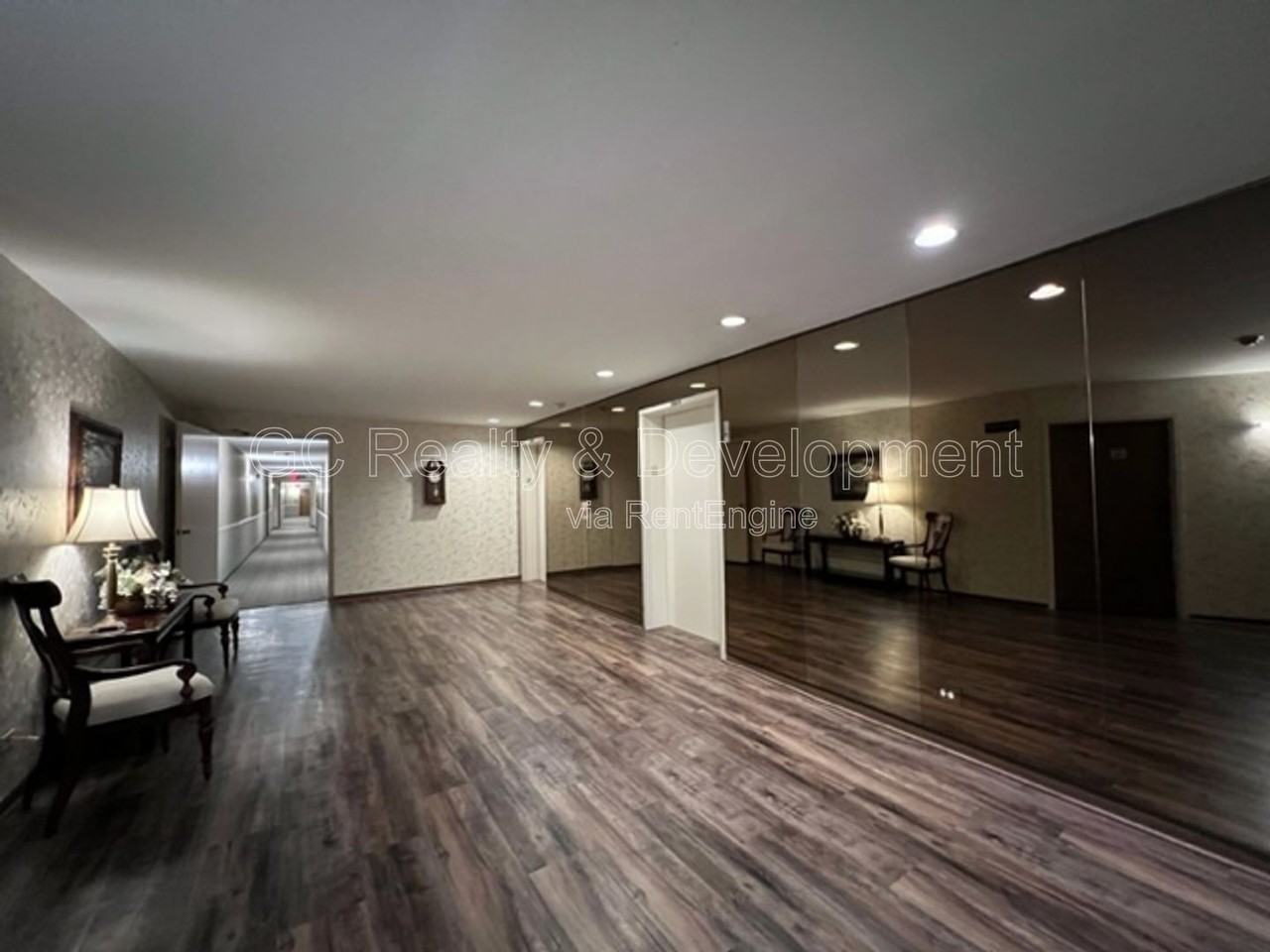 950 E Wilmette Rd #421 - Photo 3 of 24