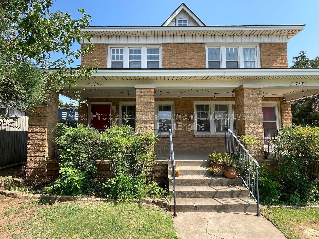 737 Ne 14th St