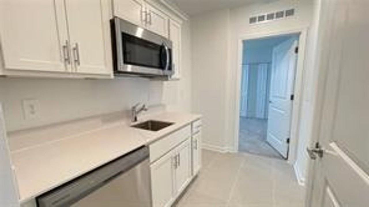 2913 Haze Rd #B - Photo 5 of 9