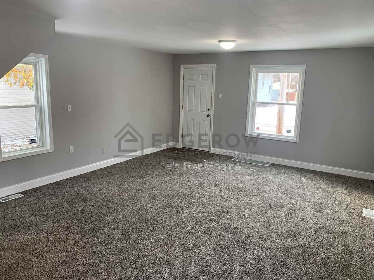 1644 Beidler St - Photo 4 of 14