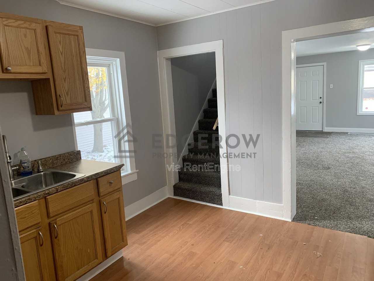 1644 Beidler St - Photo 6 of 14