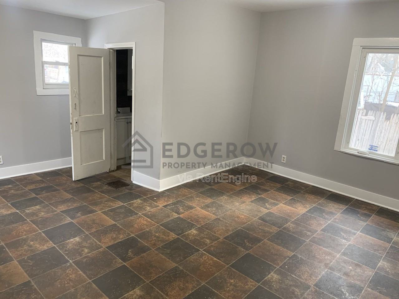 1644 Beidler St - Photo 7 of 14