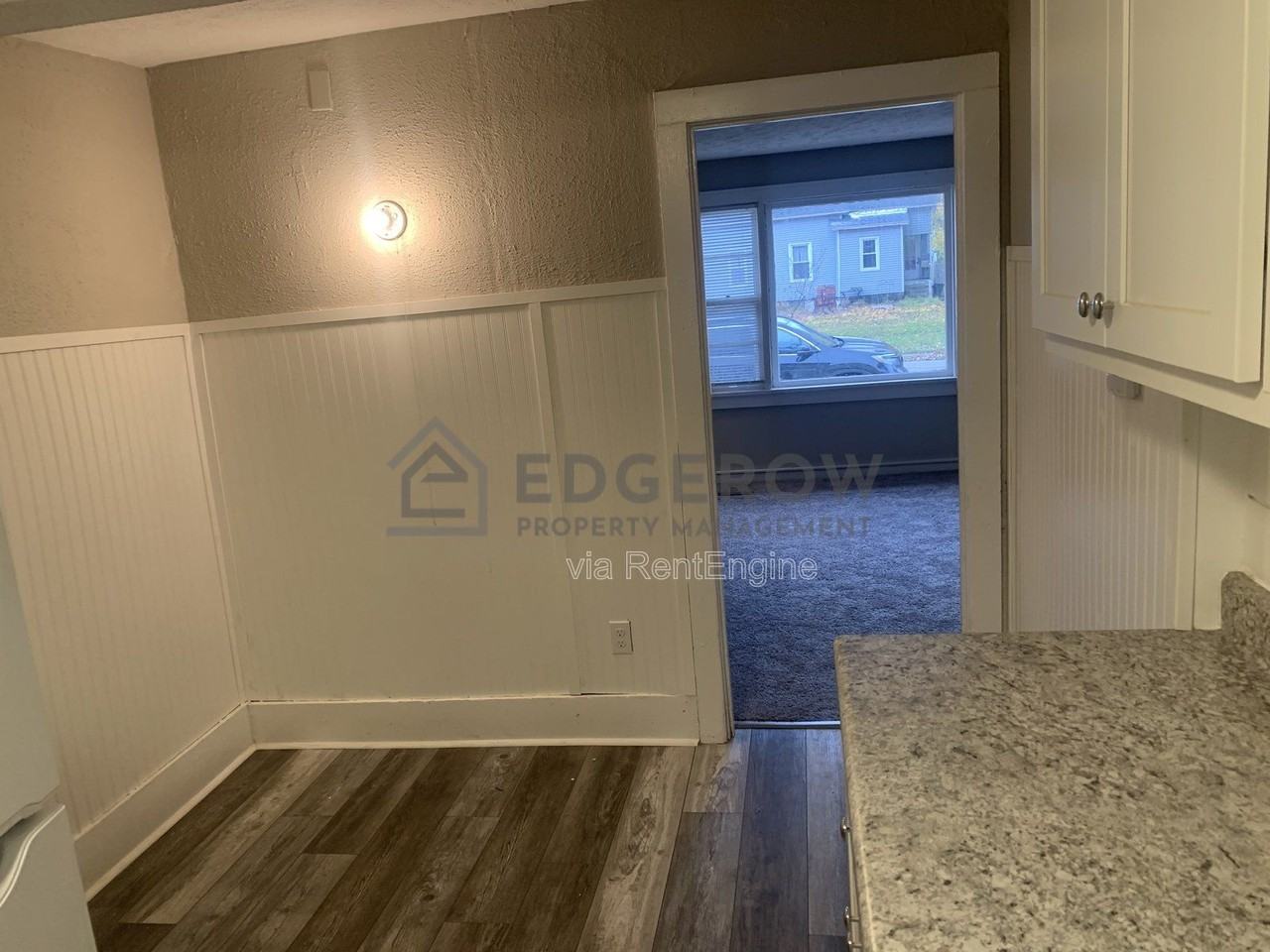 99 Houston Ave #2 - Photo 4 of 12