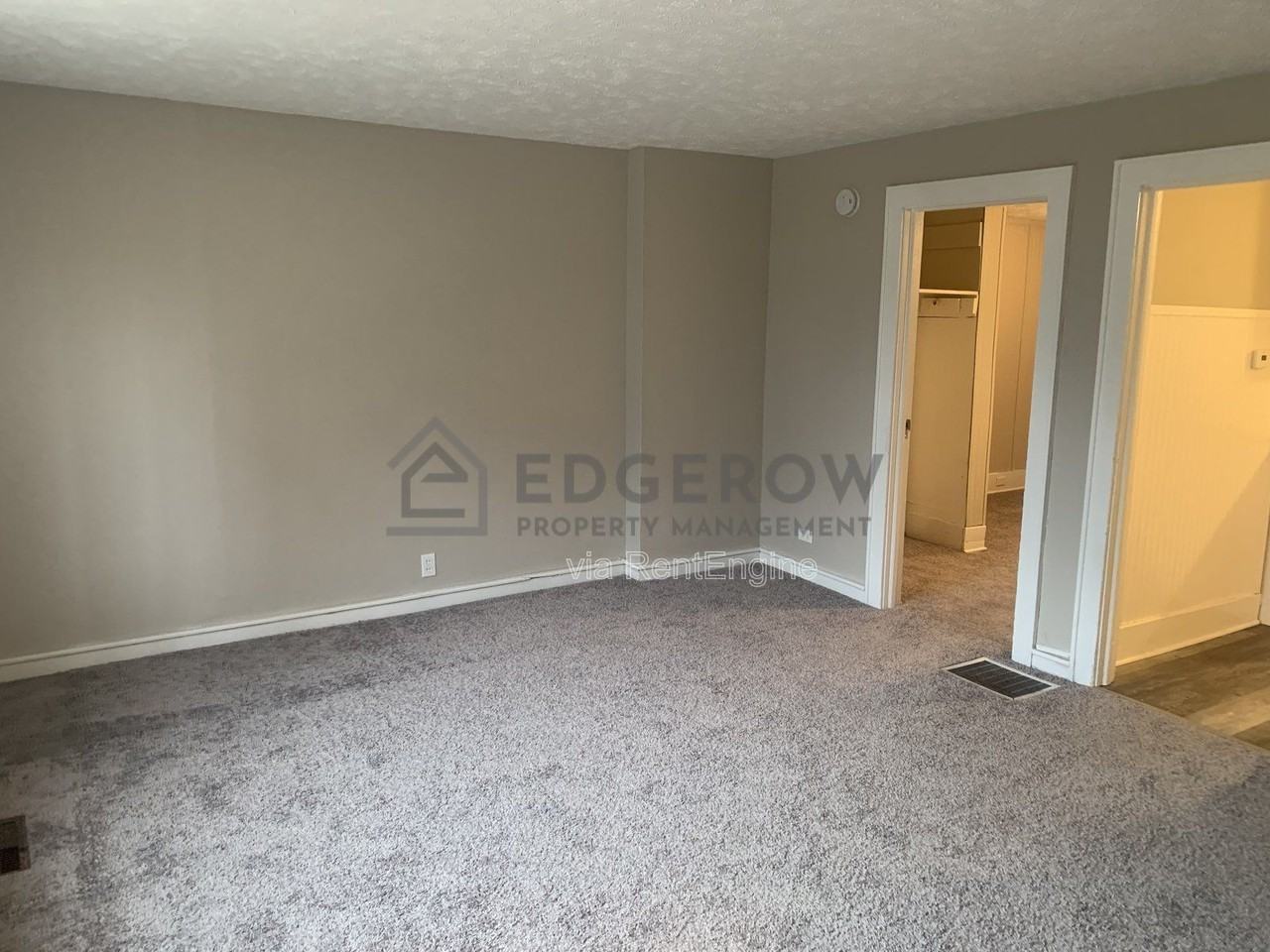 99 Houston Ave #2 - Photo 6 of 12