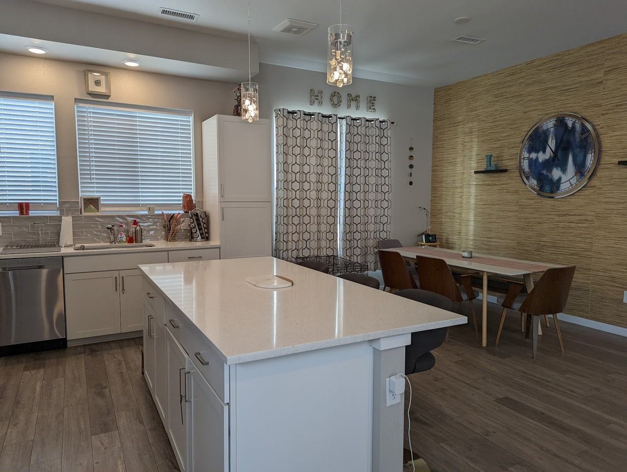 1621 W 67th Cir - Photo 6 of 42