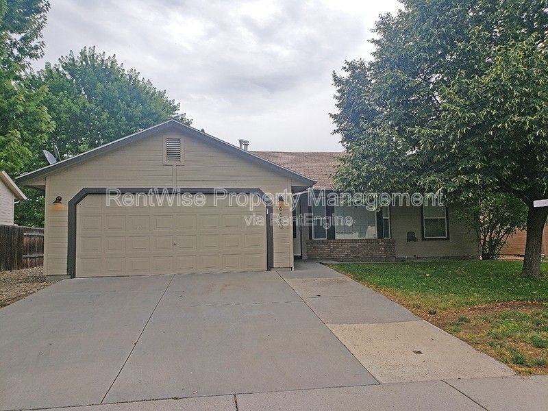 6650 N Prescott Ave - Photo 3 of 7