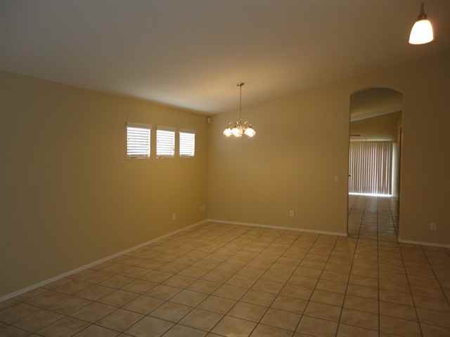 8544 N 112th Ave - Photo 3 of 18