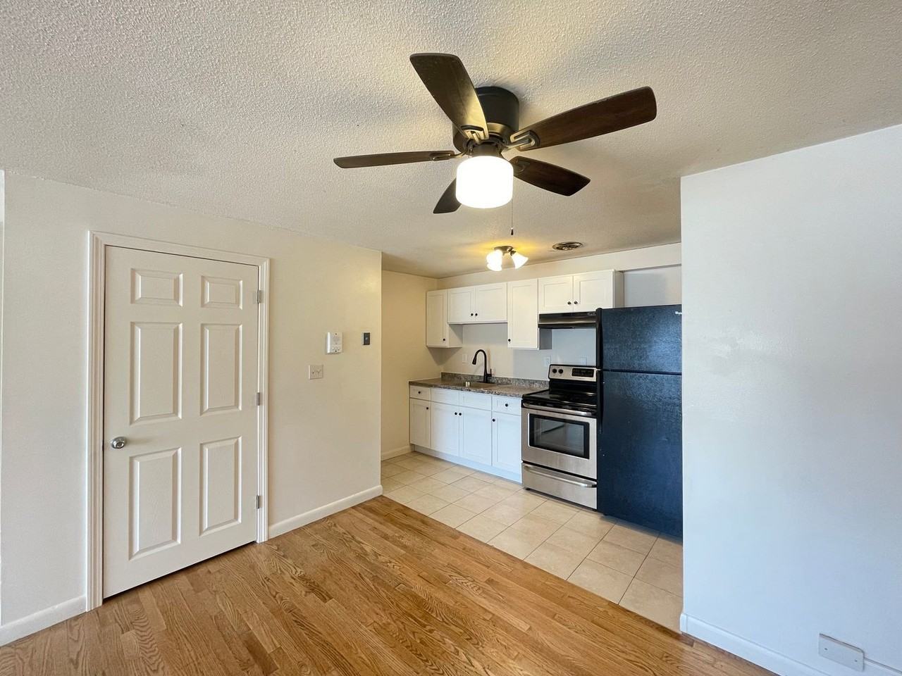 173 Loudon Rd #404 - Photo 3 of 21