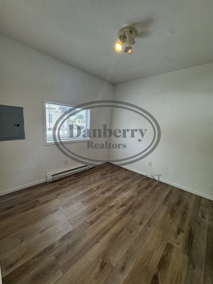 600 South St #600 - Photo 3 of 8