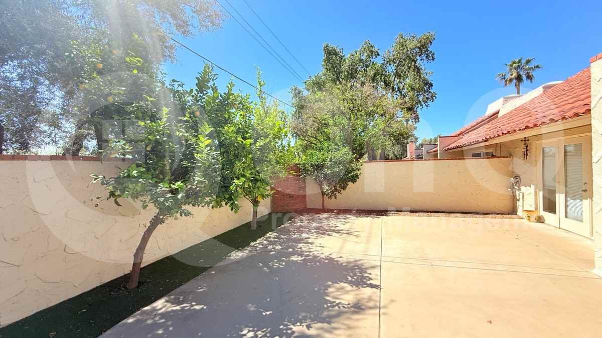 7113 E Arlington Rd - Photo 2 of 26