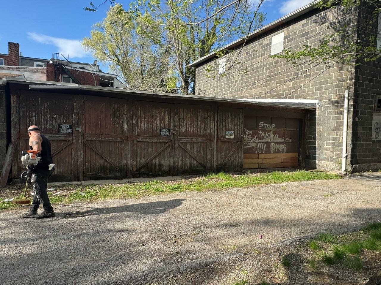 122 E Cottage Pl - Photo 2 of 2