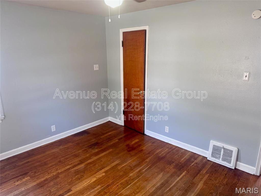 1520 Attica Dr - Photo 5 of 13