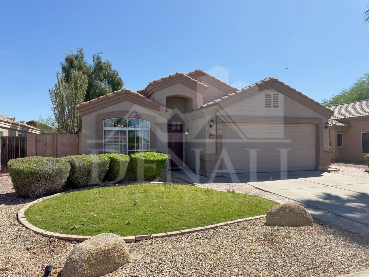 923 E Monterey St - Photo 2 of 24