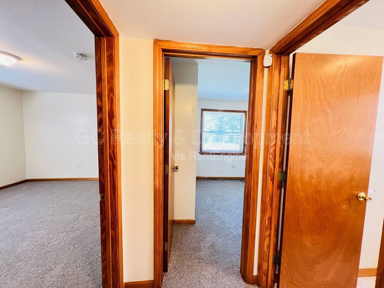 12870 S Green St - Photo 7 of 20