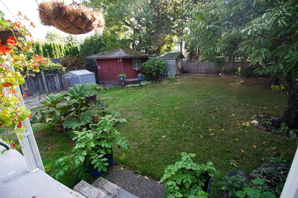 15870 N Bluff Rd - Photo 4 of 15