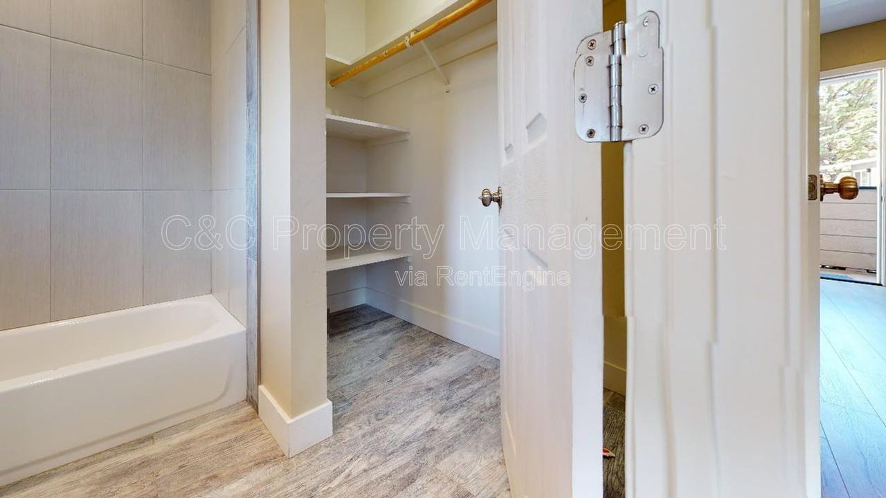 2 Moreland Ave #8 - Photo 7 of 10