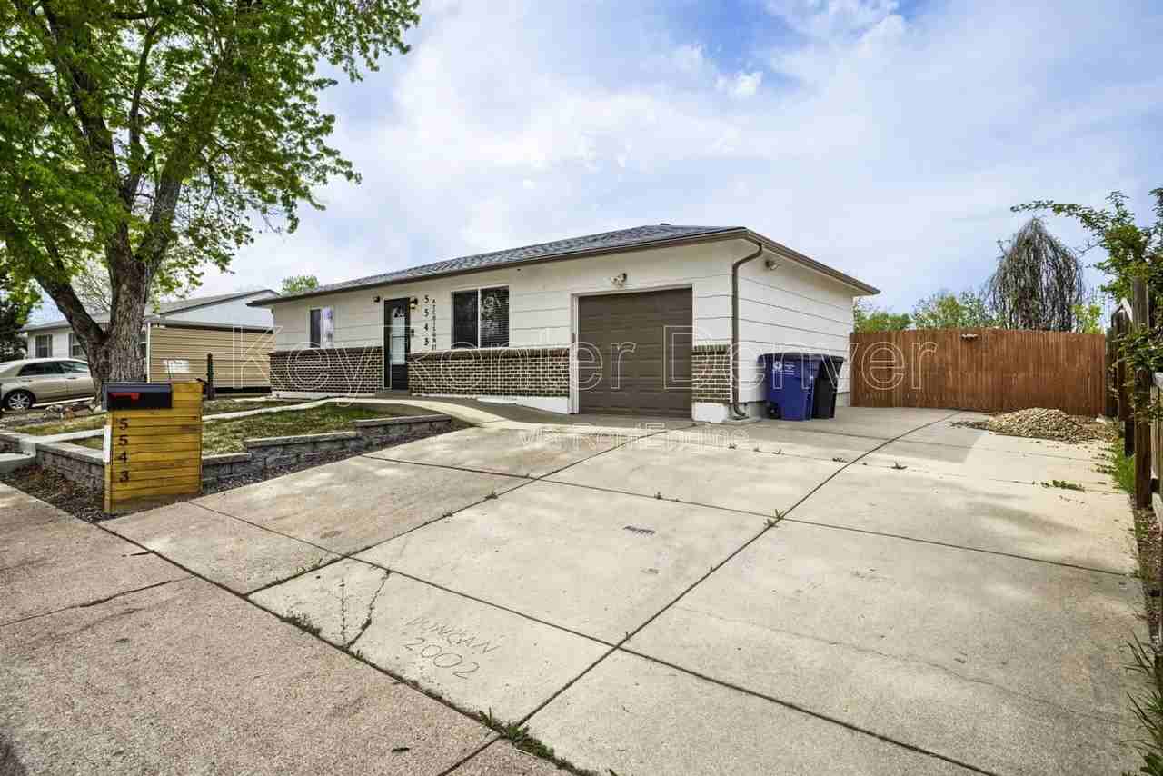 5543 Atchison St - Photo 2 of 17