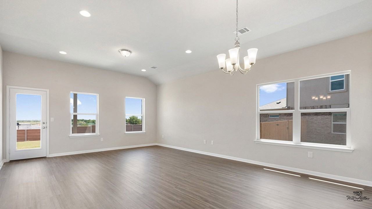 956 Dubina Ave - Photo 6 of 15