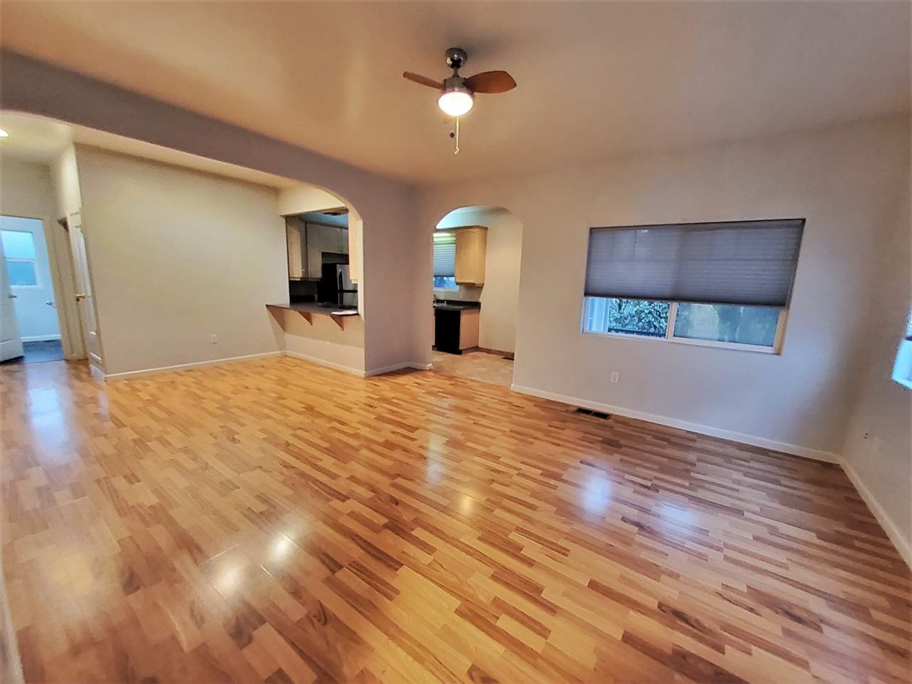 809 F St #4 - Photo 6 of 12