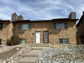 328 Mount View Ln - Photo 1 of 1