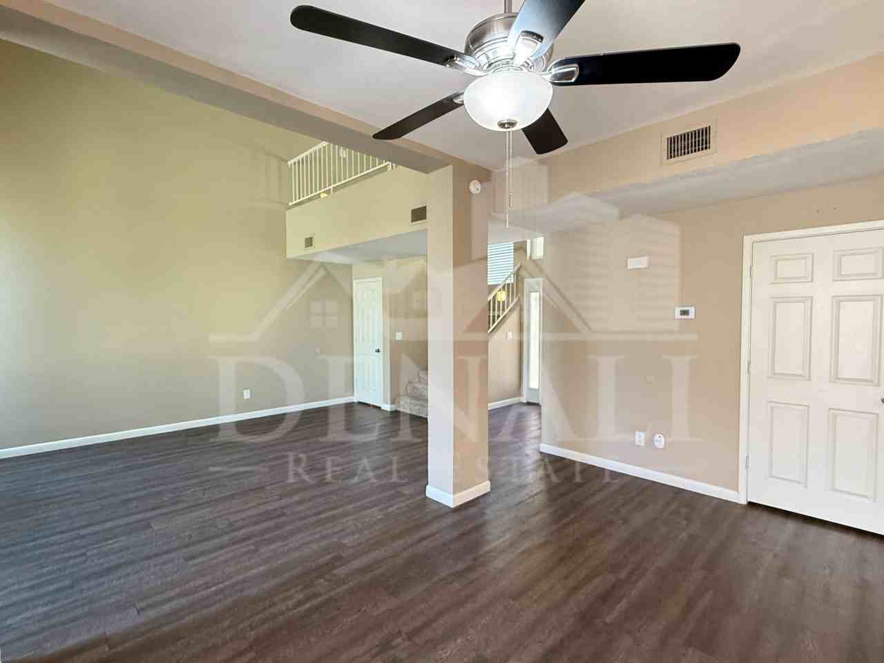 2073 N Sunset Dr - Photo 5 of 25