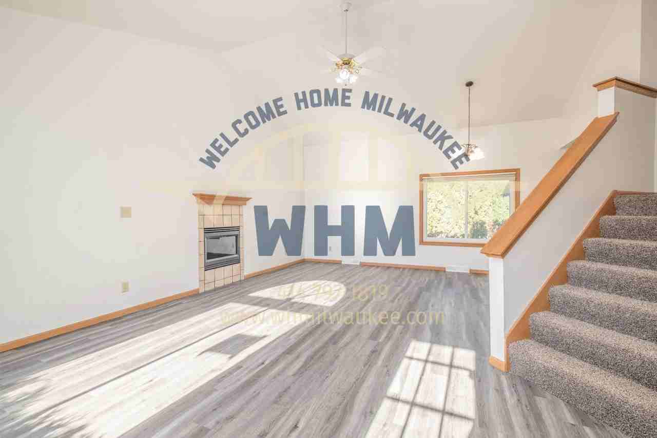 18910 Hi View Dr - Photo 2 of 10