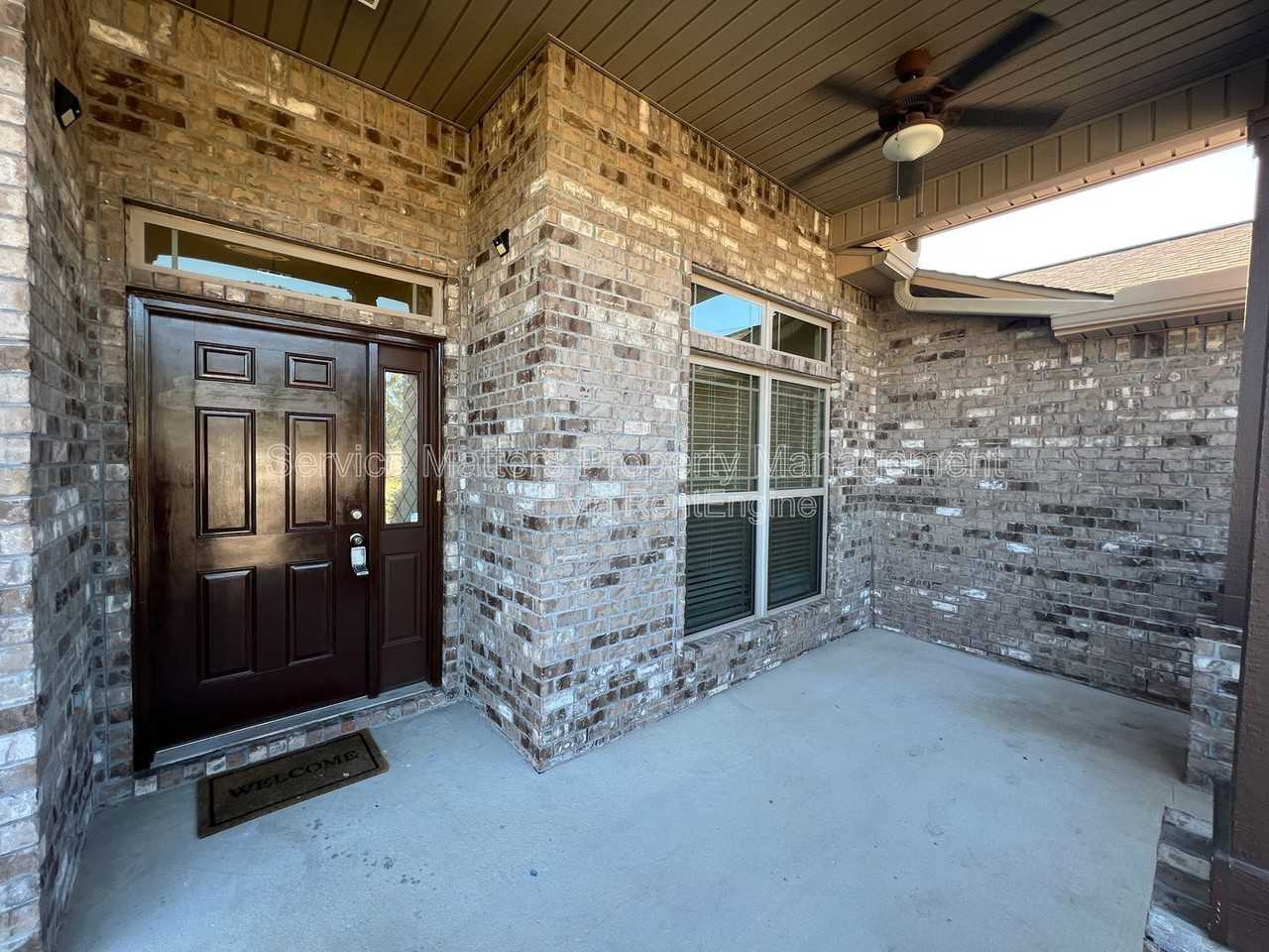 7037 Season Dr - Photo 4 of 50