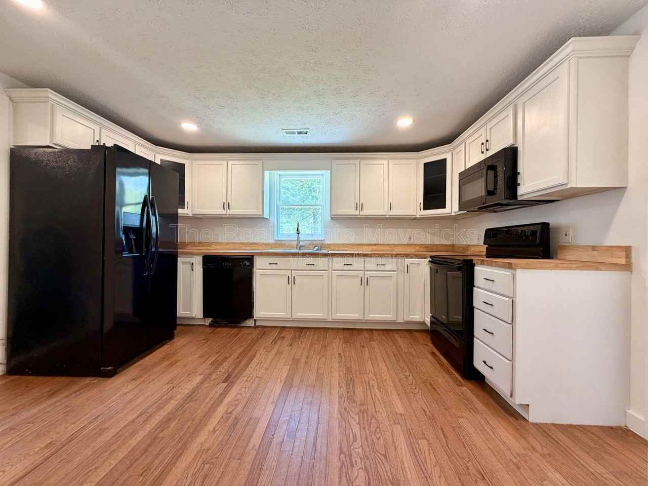 14023 Mount Tabor Rd - Photo 5 of 14