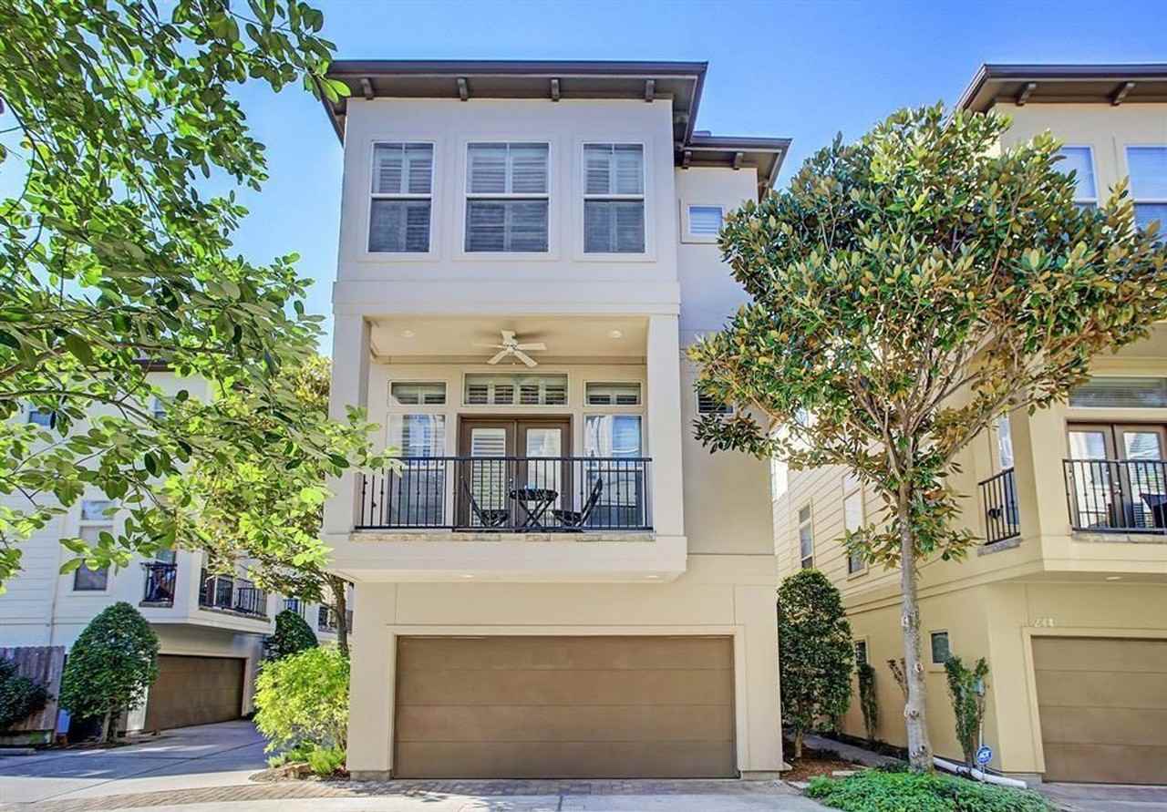 246 Detering St - Photo 2 of 27