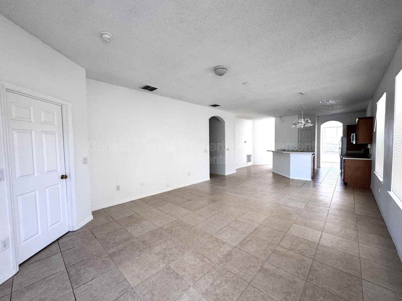 14460 Huntcliff Park Way - Photo 2 of 19