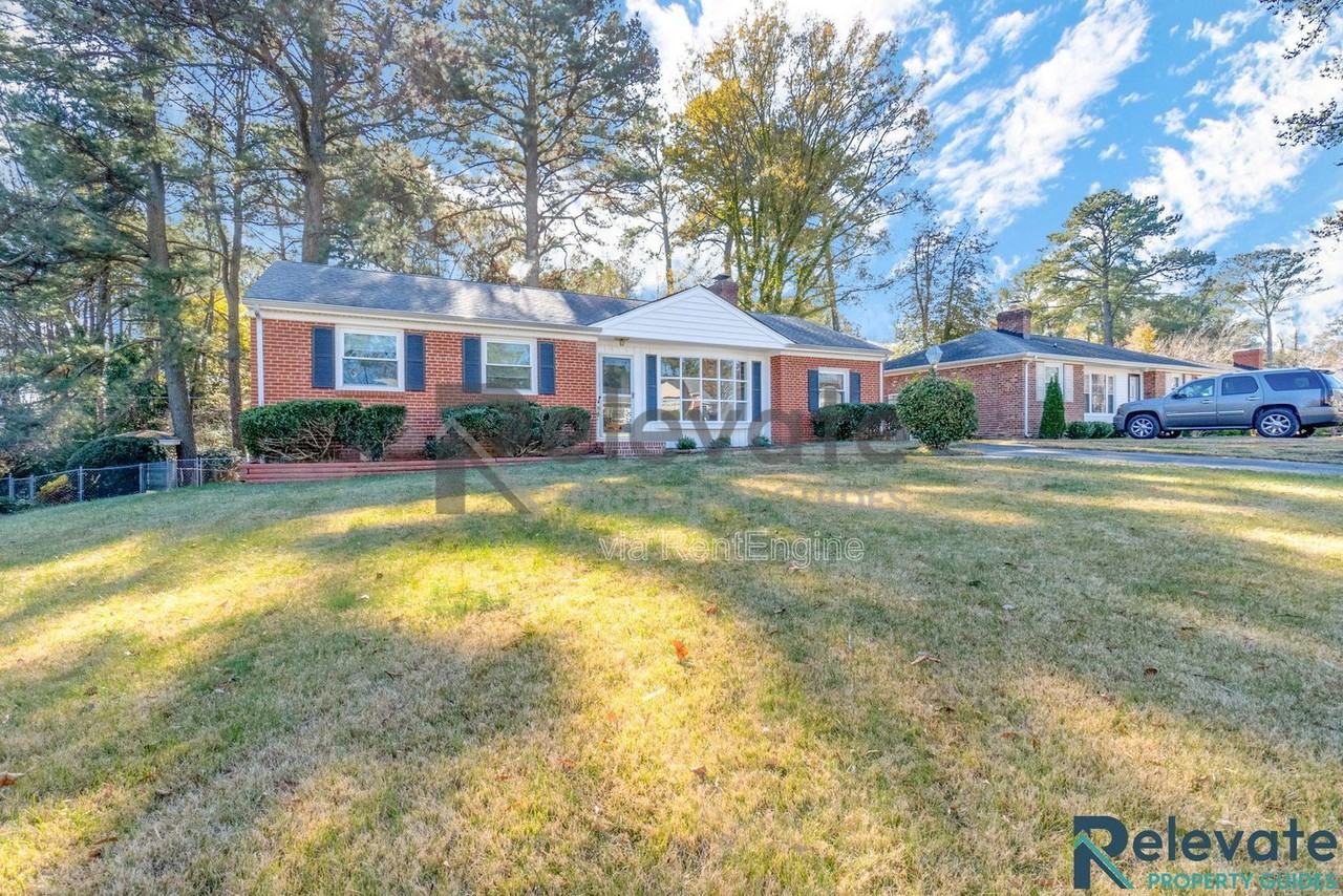 7507 Comet Rd - Photo 3 of 24