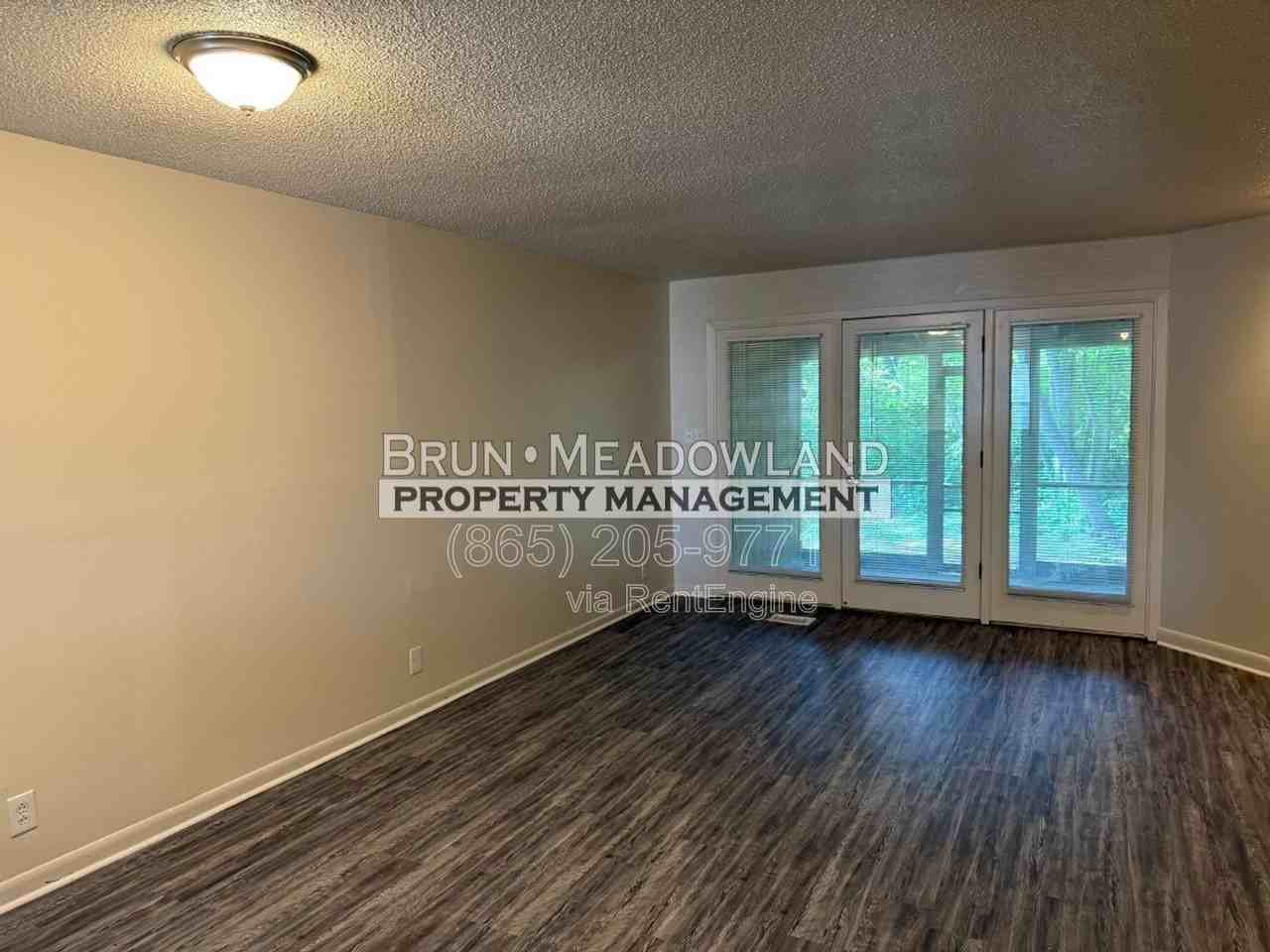 10417 Victoria Dr #C - Photo 7 of 34