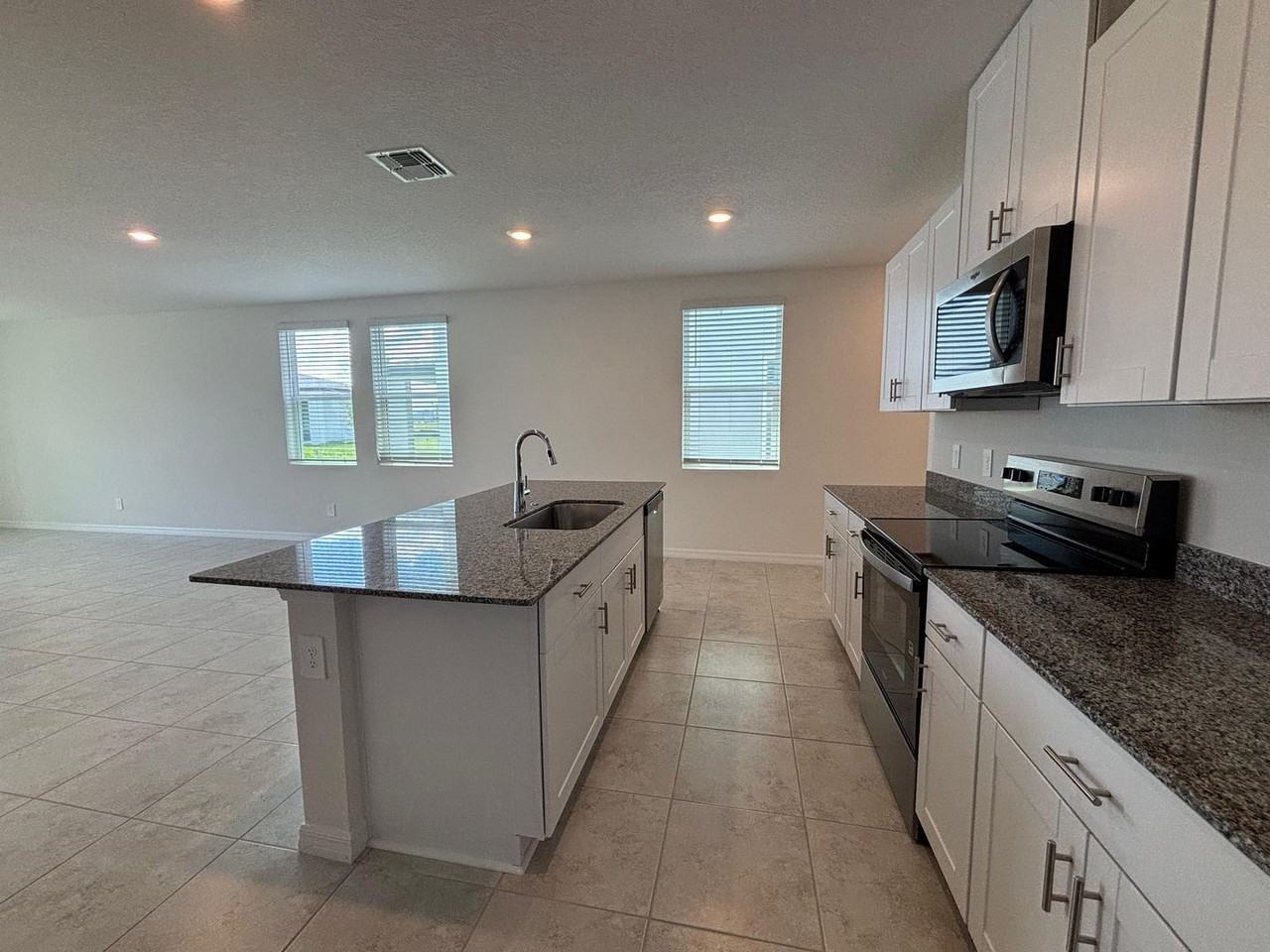 5526 Clove Row - Photo 5 of 17