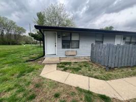 featured image of 2000 Indianapolis Rd #113