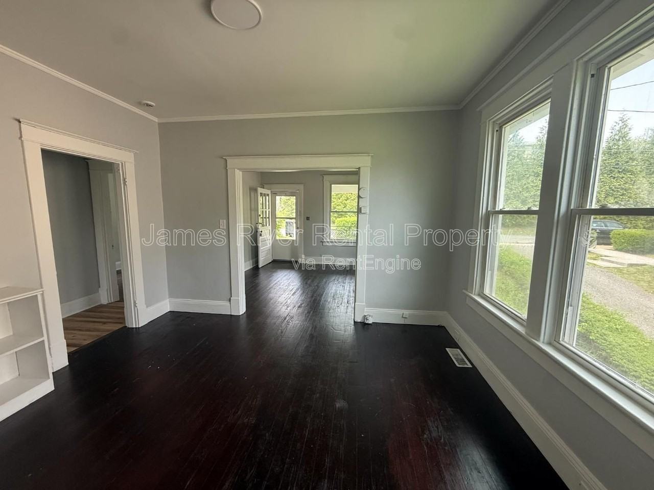 1710 15th St - Photo 5 of 24