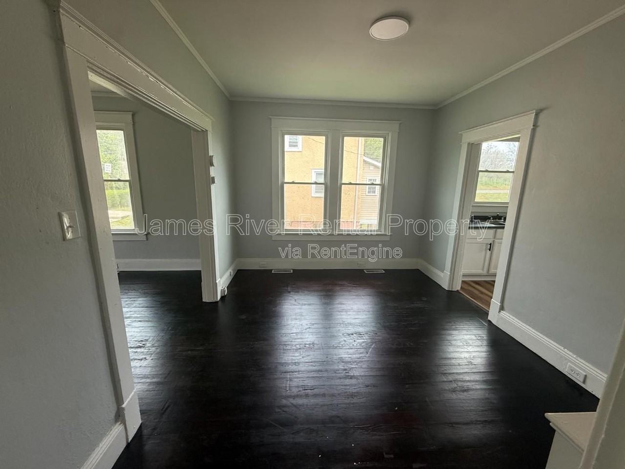 1710 15th St - Photo 6 of 24