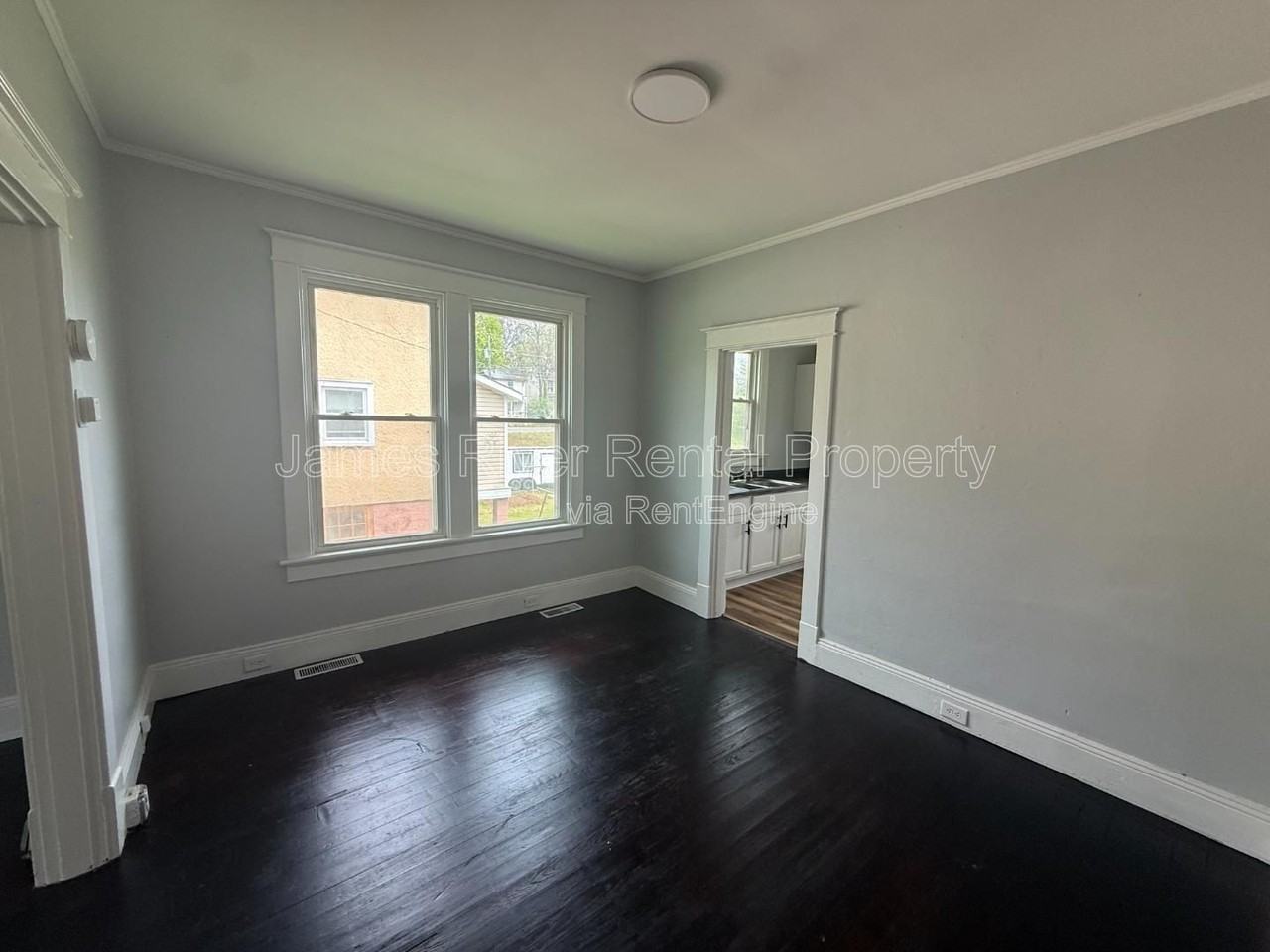 1710 15th St - Photo 7 of 24